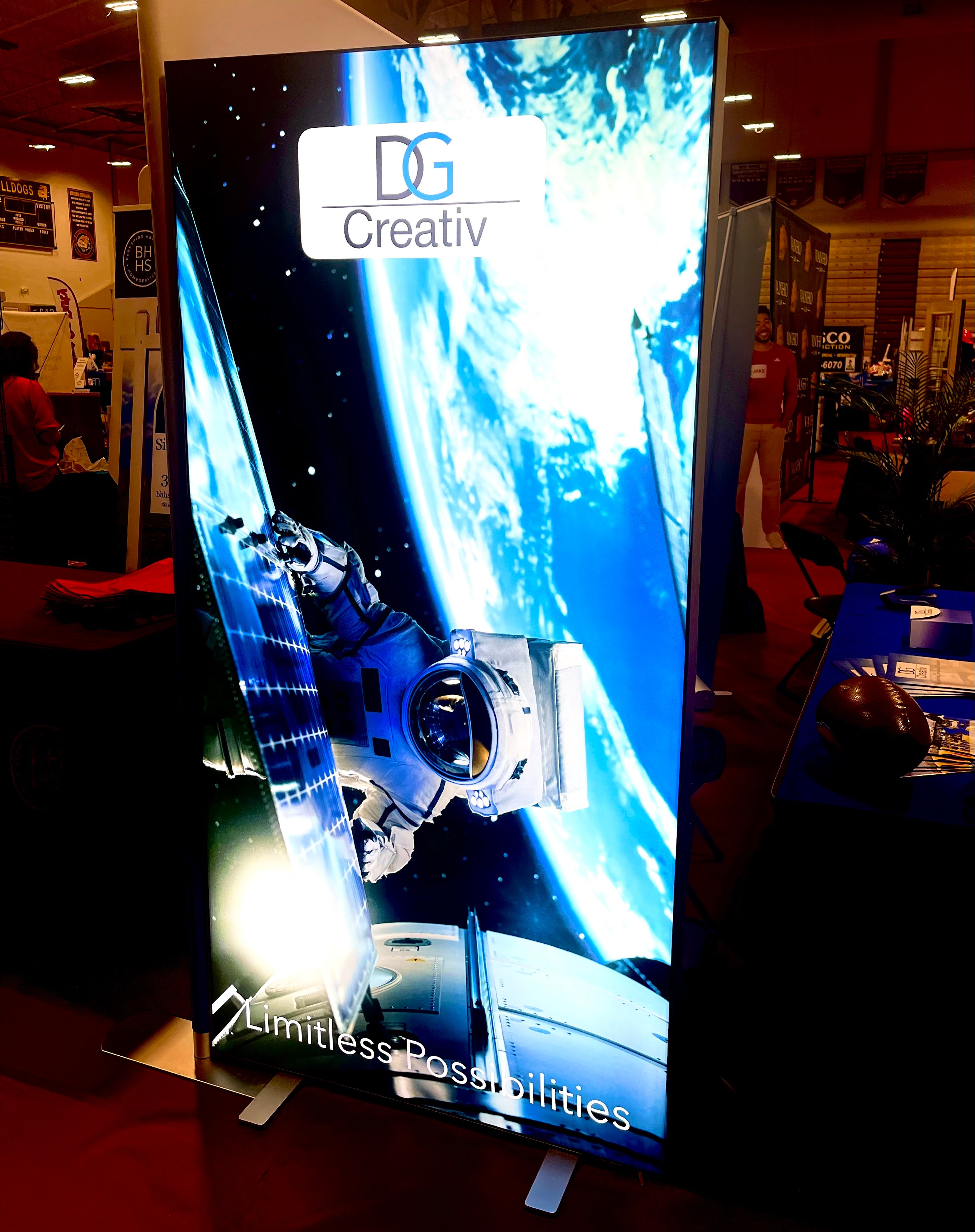 ONE CHOICE® Light Box Double-Sided (Graphic Package)